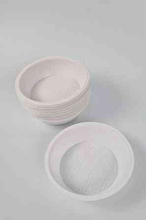 Кольорова одноразова тарілка об'ємом 350 мл (50 шт.) Харків