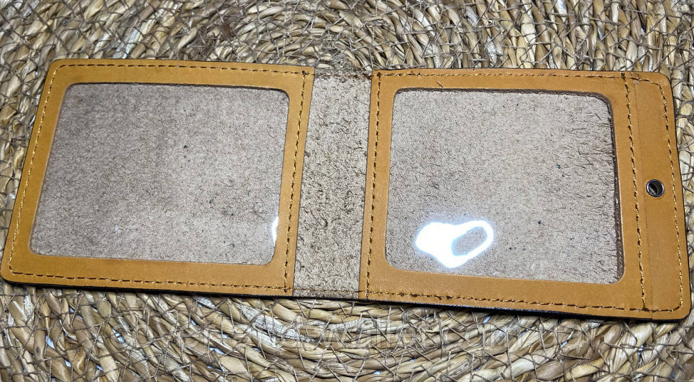 Горизонтальна шкіряна обкладинка на посвідчення України жовтого кольору Puos Київ - фото 3