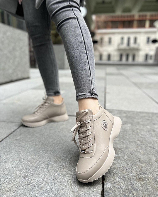 Masis Кроссовки женские MASIS капучино натуральная кожа зима (C-650) (5298) 39р. Коломия - фото 1