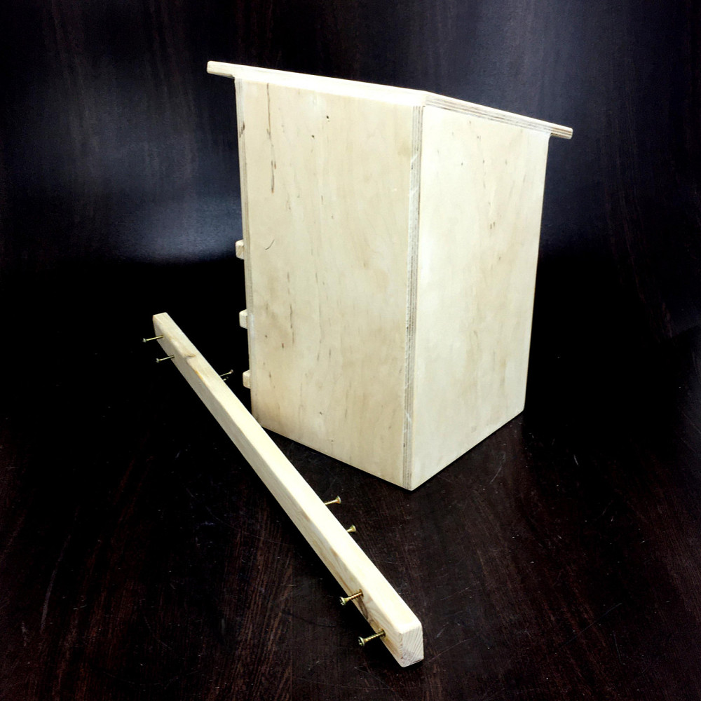 Домик для белок 