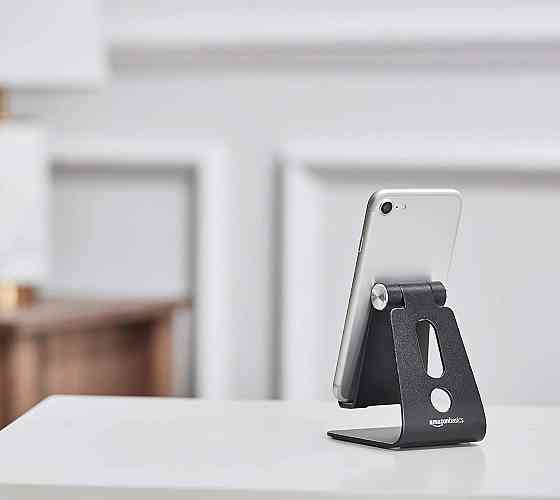 Підставка для телефона Amazon Basics Adjustable Mobile Phone Stand чорна регульована складна алюмінієва з гумовими накладками Київ