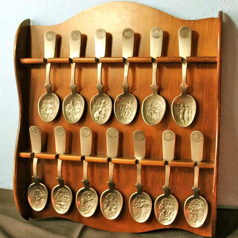 Полиця для колекції ложок "Горденлі" охра Миколаїв - фото 1