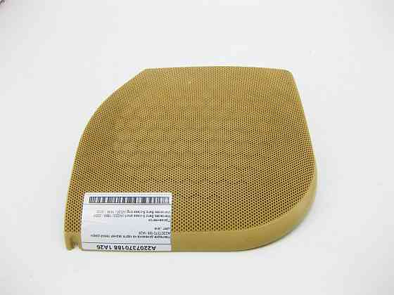 Mercedes-Benz  A2207370188 1A26 Накладка динаміка бежева на карті задніх лівих дверей S-class short W220 S-class long V220 Одеса