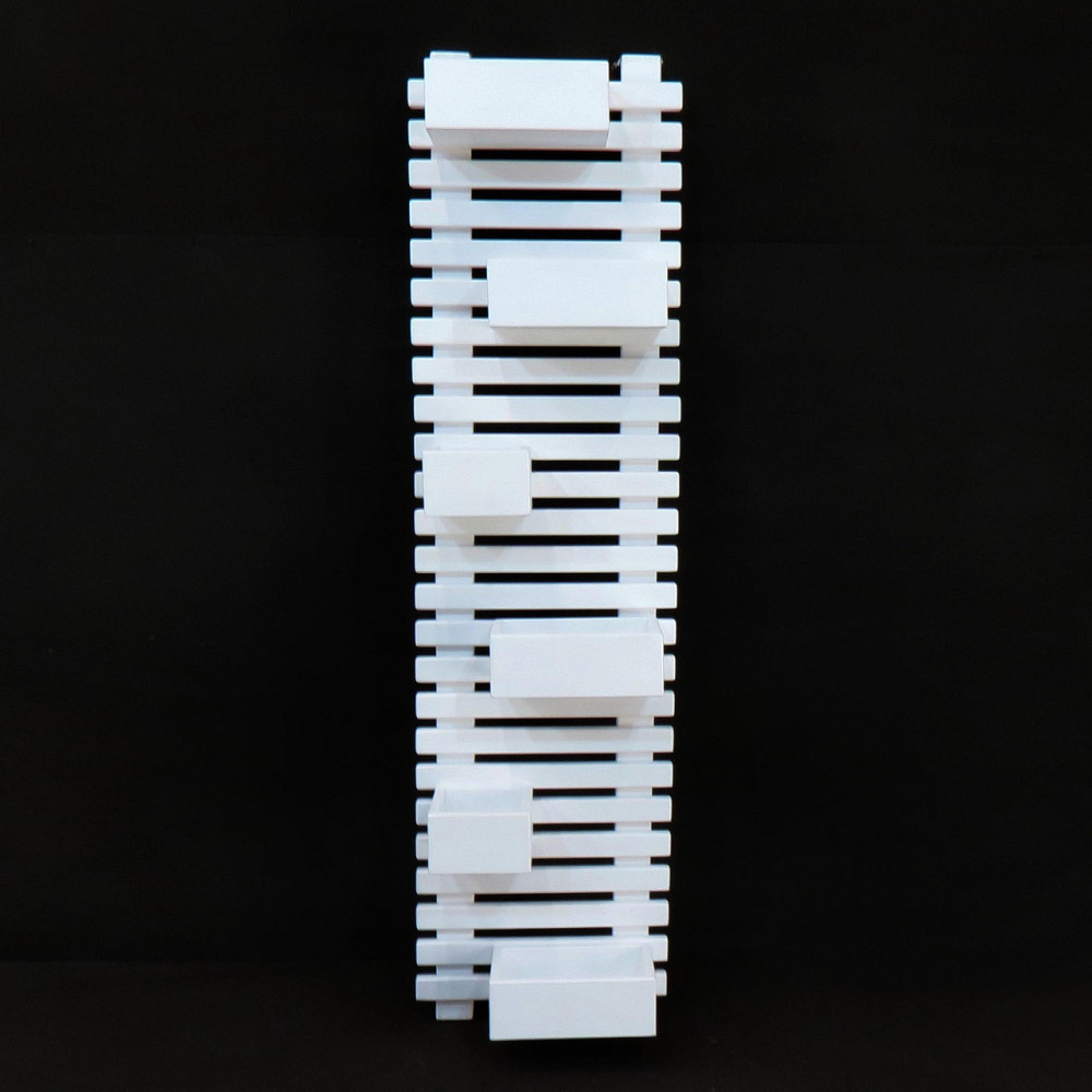 Полка настенная для цветов 