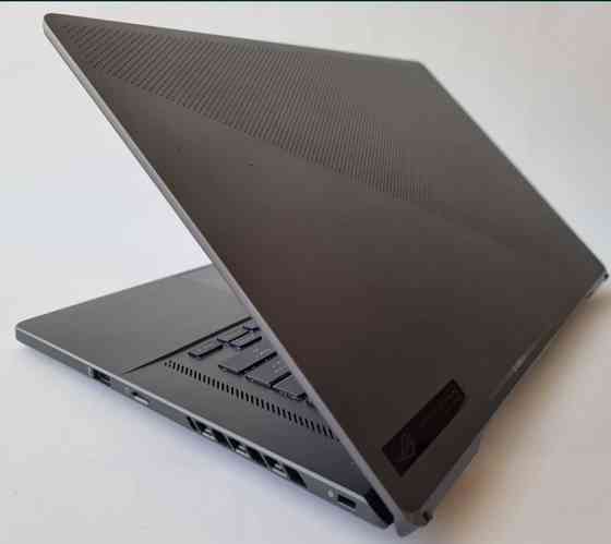 Ноутбук: ASUS ROG Zephyrus G15 R9 5900HS / RTX 3070/ RAM16GB/ SSD 1TB / QHD 165Hz. Київ