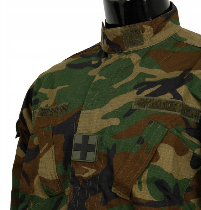 Шеврон 3D PVC на липучке Mil-Tec 16830201 “FIRST AID