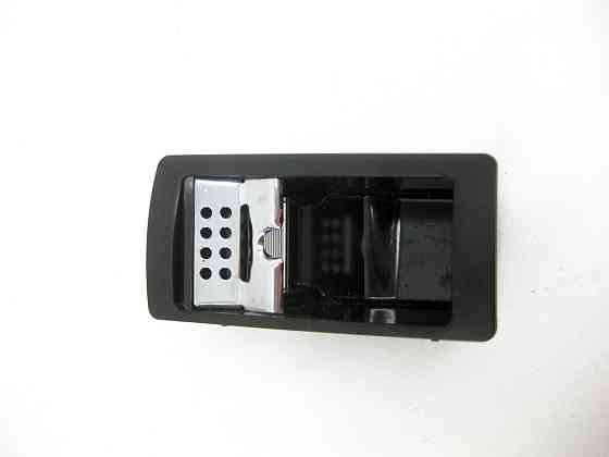 Mercedes-Benz  A2218130204 Вставка попільнички задньої правої дверної картки S-class short W221 S-class long V221 Одеса