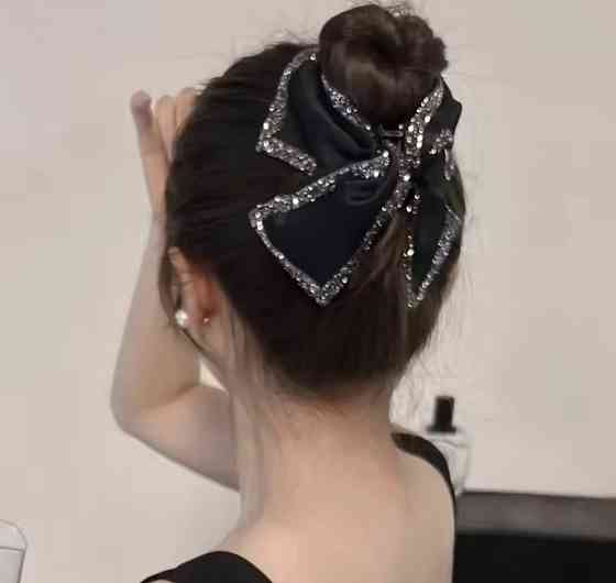 Заколка-крабік чорний бант-метелик Сміла