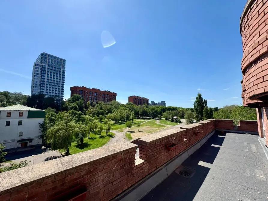 Офис в центре города, 4 и 5 этажи. Собственная терраса, 2 лифта, автономное отопление Газ Днепр - изображение 9