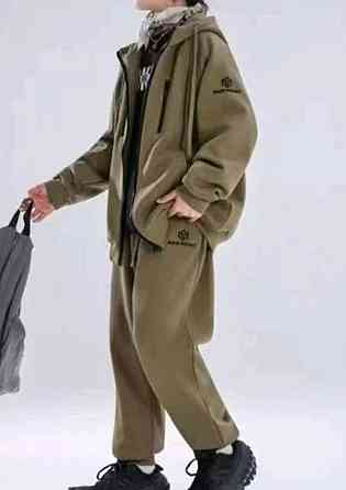 Теплый спортивный костюм на зипке для мальчика подростка на флисе 152,158 Николаев