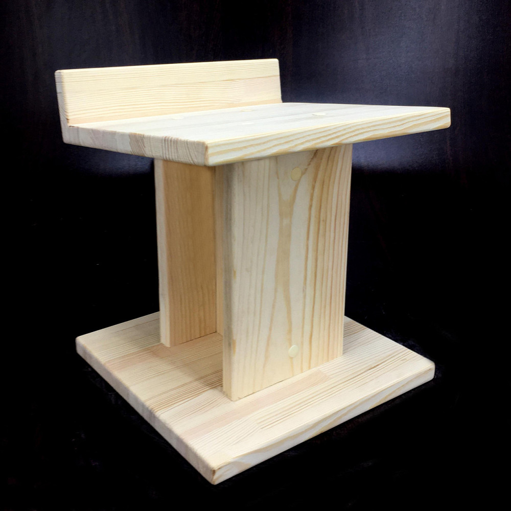 Стойка под акустику 