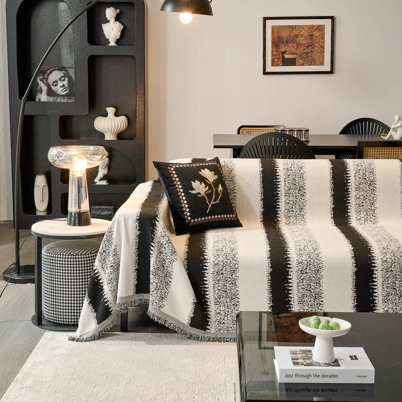 Плед покрывало для дивана и кровати,чехол накидка для мягкой мебели 180х230 см,бело-черный в полоску Каменец-Подольский - изображение 6