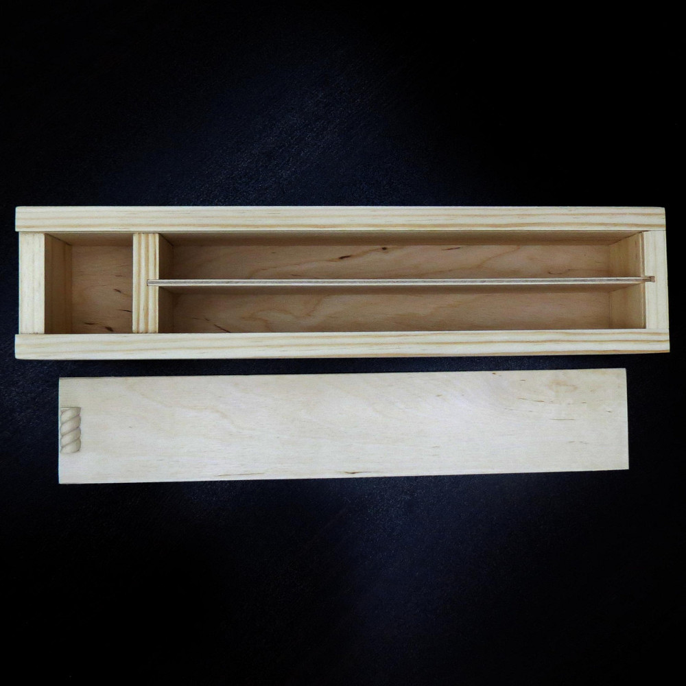 Пенал деревянный 