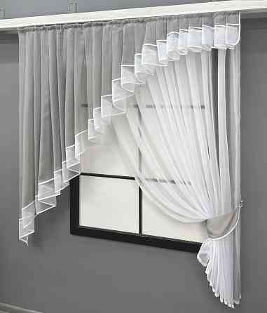 Кухонный комплект VR-Textil № 062к шторка с ламбрекеном светло-серый с белым 150х170 см (50-478) Киев