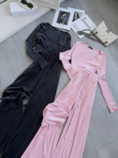 Женский прогулочный велюровый костюм двойка: топ и штаны Графитовый, 42/44 Одесса - изображение 2