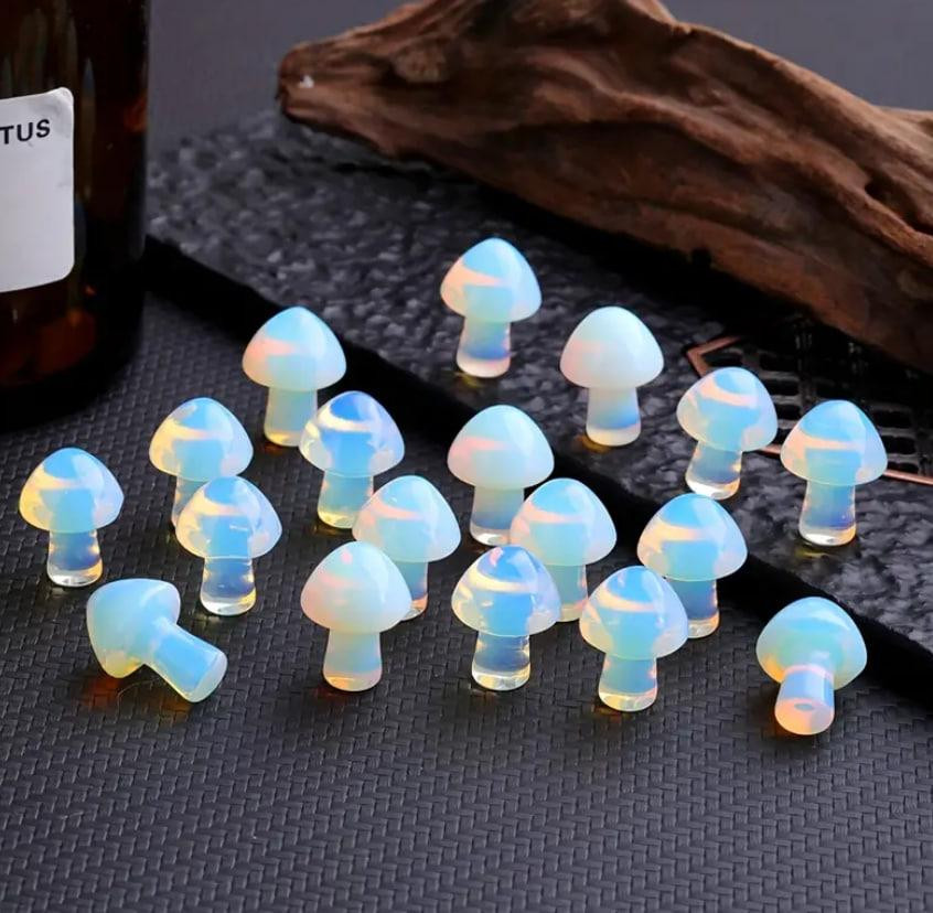 Натуральный хрустальный гриб опала для лечения чакр, рельса, медитации, энергетического баланса Киев - изображение 1