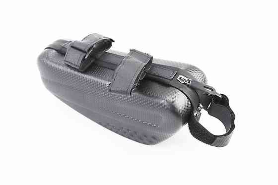 Сумка на раму 220х90х85мм, кріпл. на липучці, чорна "карбон" Киев