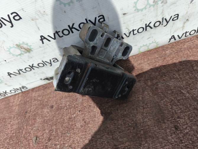 Подушка (опора) двигуна ліва Seat Leon 1.6 бензин 16V 1998-2005 (1J0199555) Ковель - изображение 3
