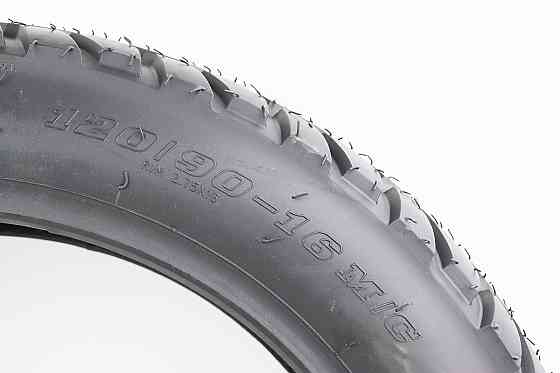 Шина 120/90-16 безкамерна, шипована 292 Киев