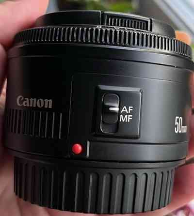 Объектив Canon EF 50mm f/1.8. Киев