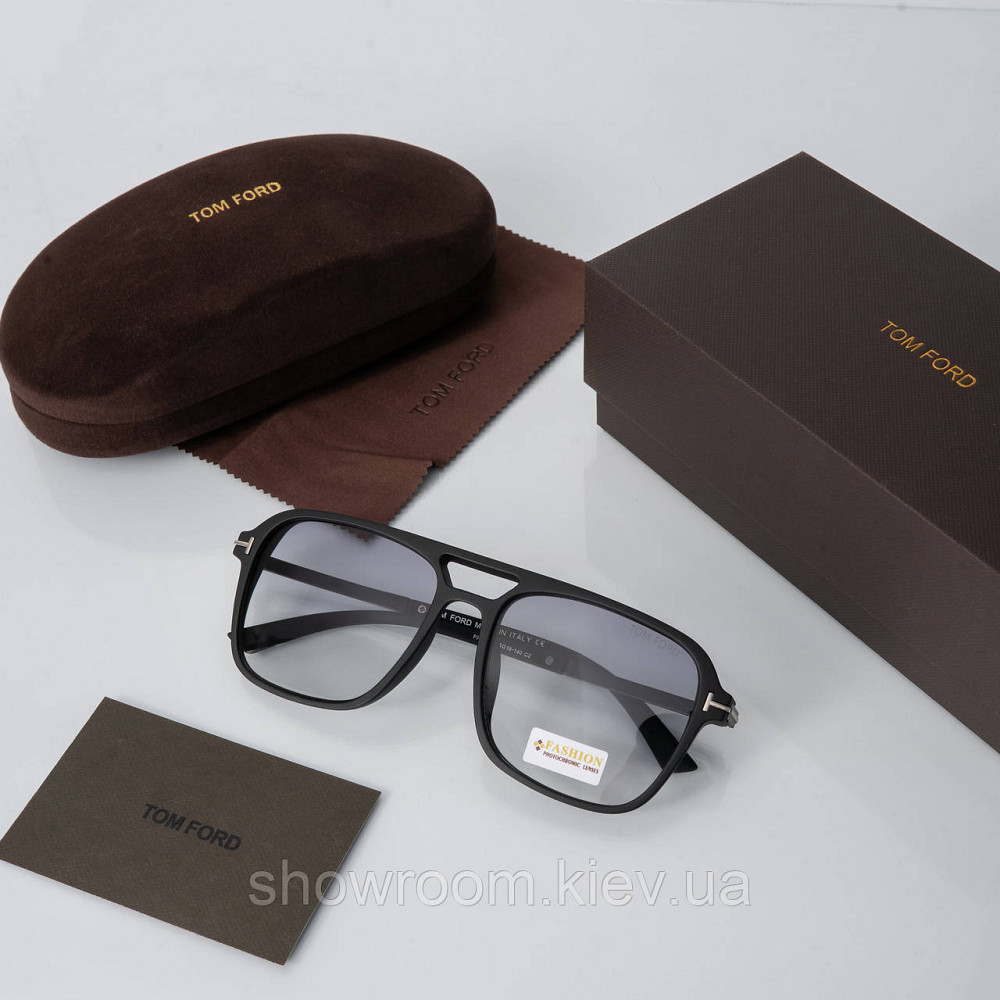 Чоловічі сонцезахисні фотохромні окуляри хамелеони Tom Ford (1821) black Київ - фото 4