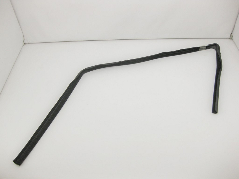 Mercedes-Benz  A1647250325 Ущільнювач опускного скла передніх лівих дверей ML W164 GL X164 Одеса - фото 1