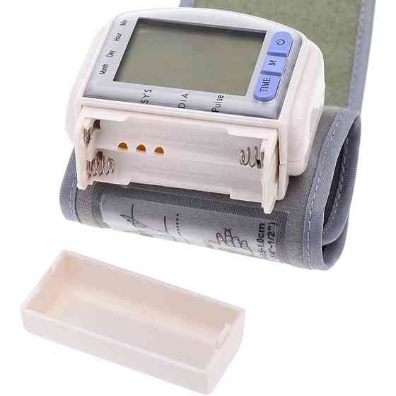 Автоматический тонометр на запястье CK-102S / Тонометр для измерения давления и пульса с функцией памяти Киев