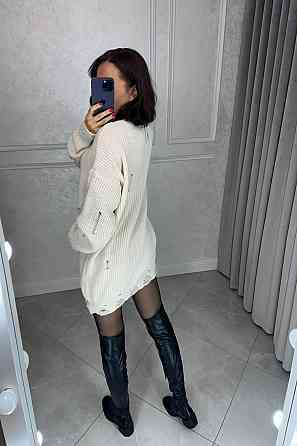 Женское уютное теплое платье свободного силуэта с рваным эффектом машинная вязка Одесса