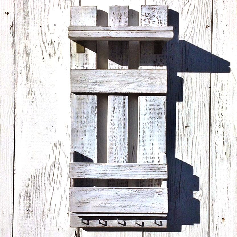 Ключница деревянная 