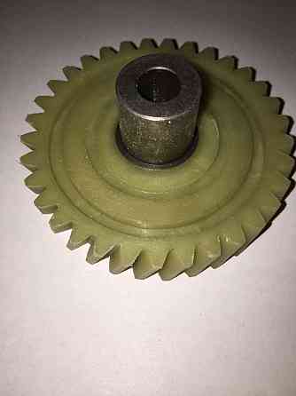 Шестерня ведома привода електропили Vorskla (d-1 см, D-74мм 33 шліців з лівим нахилом) Мукачево
