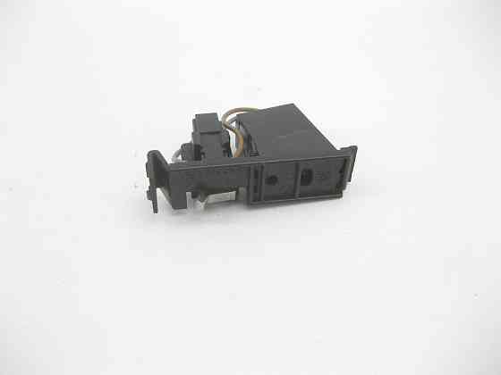 Mercedes-Benz  A2208203301 Плафон освітлення попільнички задніх лівих дверей S-class short W220 S-class long V220 Одесса