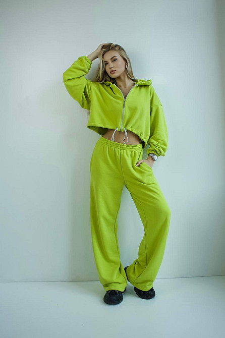 Женский трендовый базовый спортивный костюм двойка трехнить петля 42/44, Салатовый Одесса - изображение 5