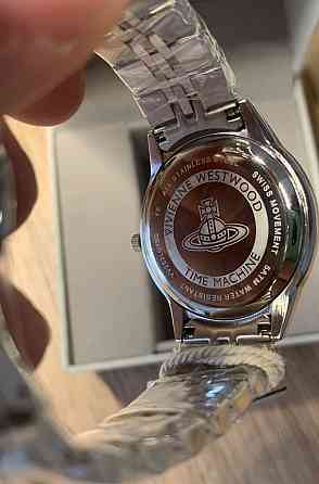 Новый оригинальные часы Vivienne Westwood. Киев