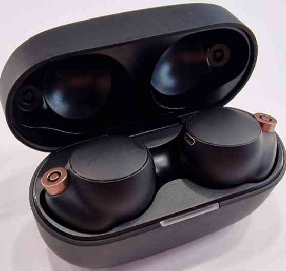 Наушники: SONY WF-1000xm4. Киев