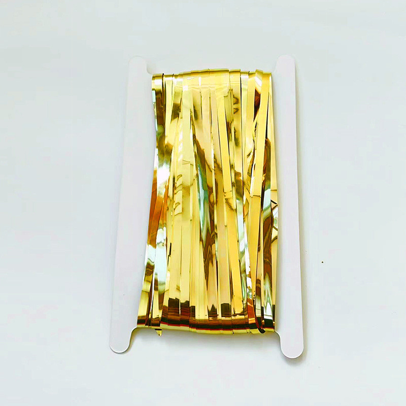 Дощик для фотозони новорічний святковий 2м на 1м золотистий Київ - фото 10