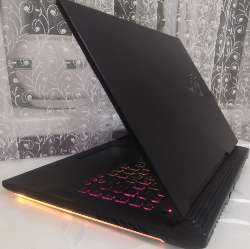 Ноутбук: ASUS ROG Strix 120Hz./ RTX 2070 8Gb./ i7-9750H / RAM16GB/ SSD512Gb. Киев - изображение 4