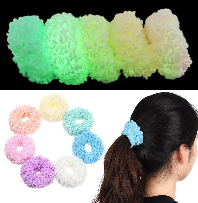 Люмінісцентна гумка для волосся Блакитний Сміла - фото 2