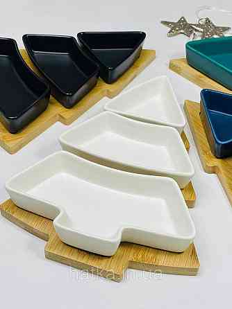 Тарілка менажниця новорічна "Біла Ялинка" кераміка 26*15*h5 см бамбукова підставка 8030-353 Київ