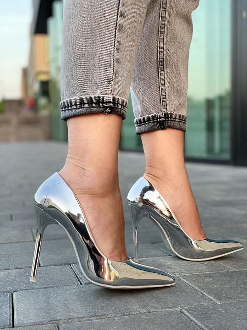 Comer Туфлі жіночі COMER срібні еко-лак каблук 11см 36р (4789) Коломыя - изображение 1