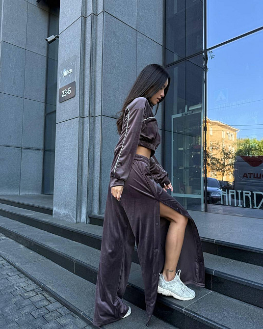 Жіночий теплий стильний костюм-трійка з м'якого велюру. Шоколад, 46/48 Одеса - фото 6