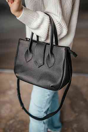 Сумка женская кожаная большая Луизианна черная 28*20*10 см, базовая черная сумка, стильная с Киев