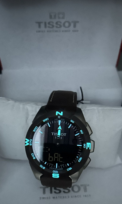 Чоловічі годинники Tissot T-Touch Expert Solar II Swiss Edition Київ - фото 7