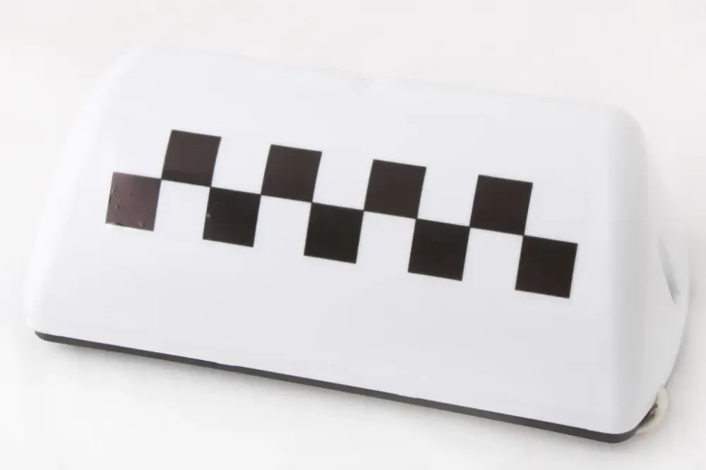 Ліхтар таксі на магніті білий ВЗА Вінниця - фото 1