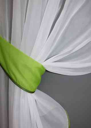 Кухонный комплект VR-Textil № 00к шторки с ламбрекеном белый с салатовым 200х170 см (59-957) Киев