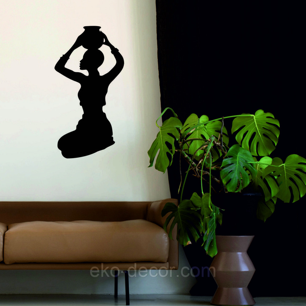 Декоративне настінне Панно «Дівчина з глечиком», Декор на стіну Київ - фото 1