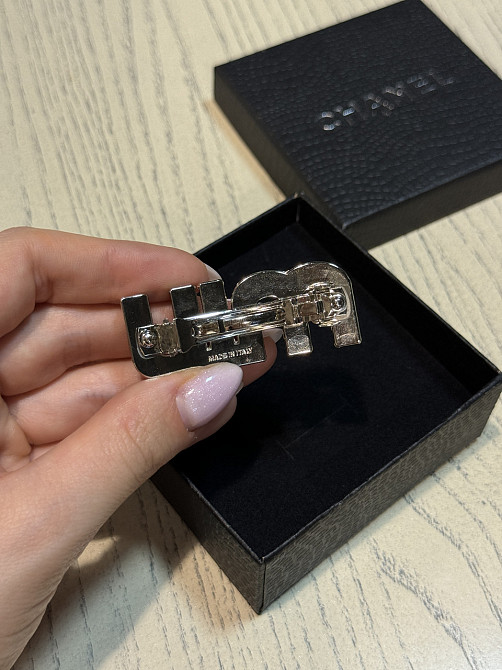 Шпилька для волосся MIU MIU з перлами Одеса - фото 7