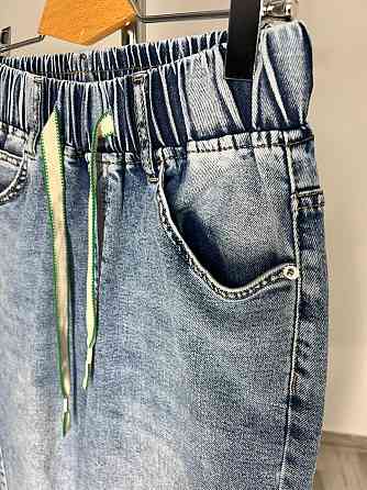 Джинси жіночі Vanver 8083 Mom jeans резинка шнурок на талії стрейчеві банани блакитні, блакитний, 31 Одеса