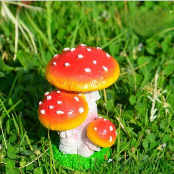 Фигурка Гриб Мухомор из полистоуна 5 х 3 х 2.6 см для мини-сада Одесса