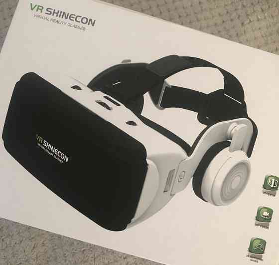 Очки виртуальной реальности 3Д с наушниками. Киев