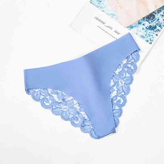 Жіночі безшовні труси з мереживом набір 3 штуки 42 чорний білий блакитний Київ